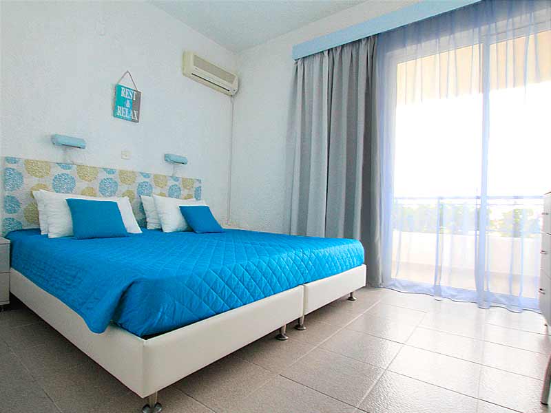 one bedroom aparment 2